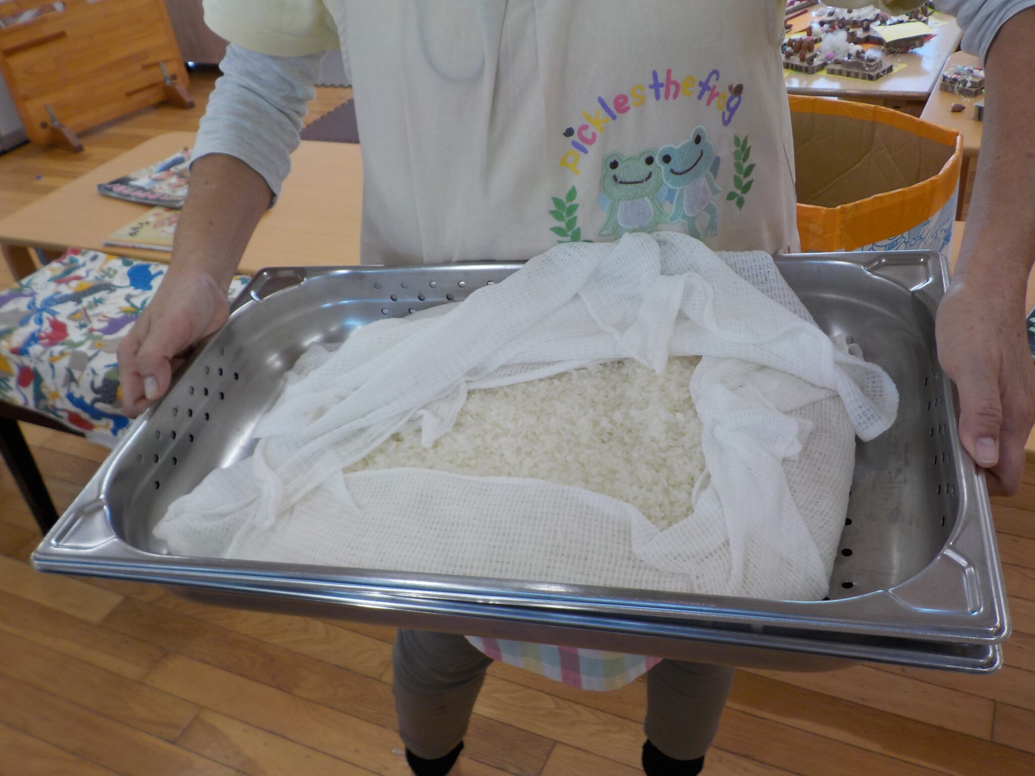 お餅つきをしました 幼保連携型認定こども園 つどいの森もみの木こども園